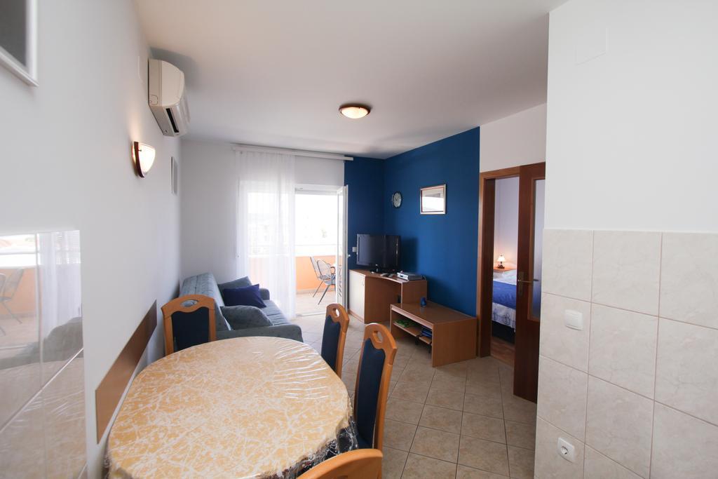 Apartments Spirito Rogoznica Kültér fotó
