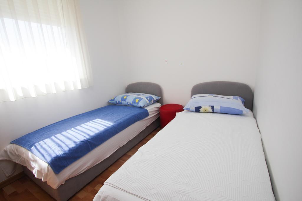 Apartments Spirito Rogoznica Kültér fotó
