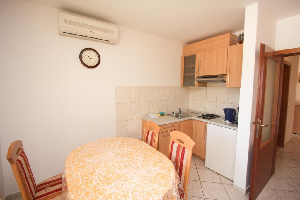 Apartments Spirito Rogoznica Kültér fotó
